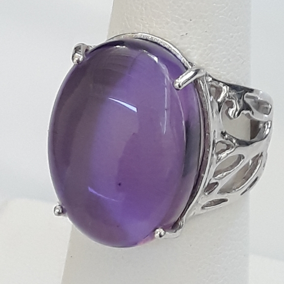 Round Cabochon Natural Amethyst Silver Cocktail Ring - Picture 4 of 6